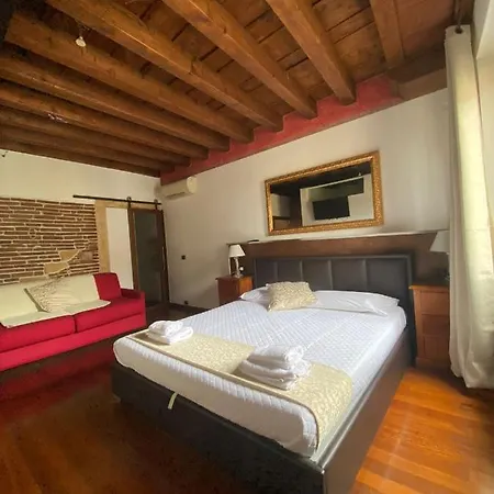Roma Loft *